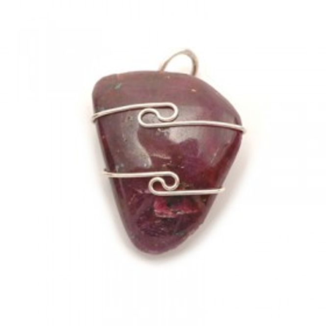 Hovedbilde Ruby: Courage, life force, ...