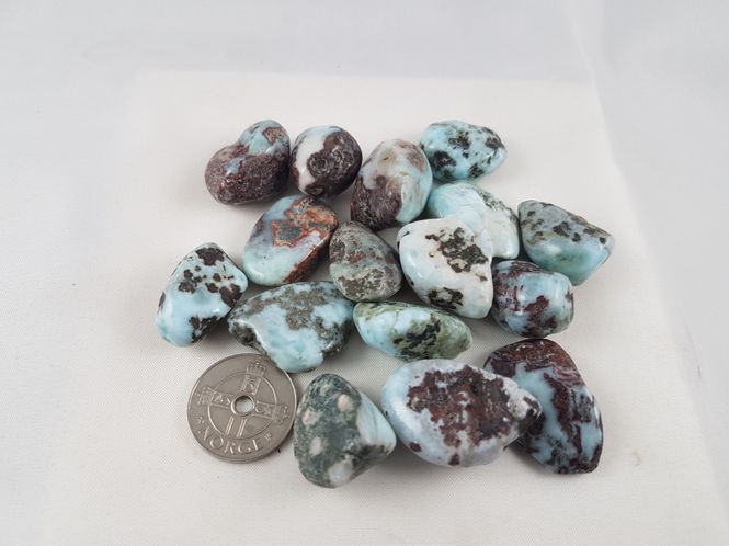 Hovedbilde larimar - atlantis sten