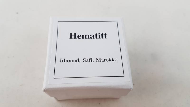 hematitt i eske