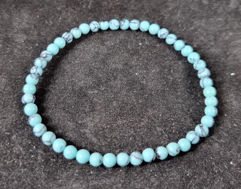 Armbånd Turquenitt 4mm kulearmbånd