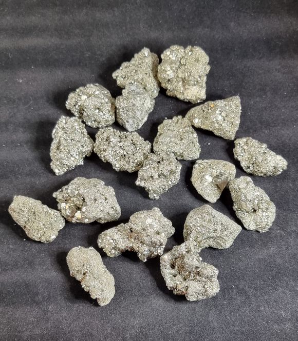 Hovedbilde pyritt - pyrite rå M