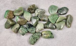 Hovedbilde grossular tromlet krystall L